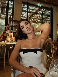 Анна эскорт в городе Дубай