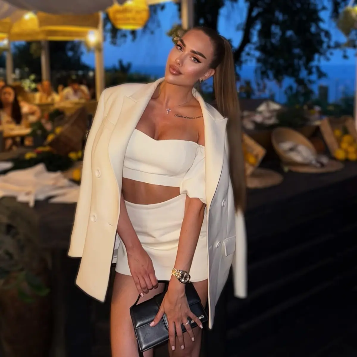 Аннет эскорт в городе Дубай