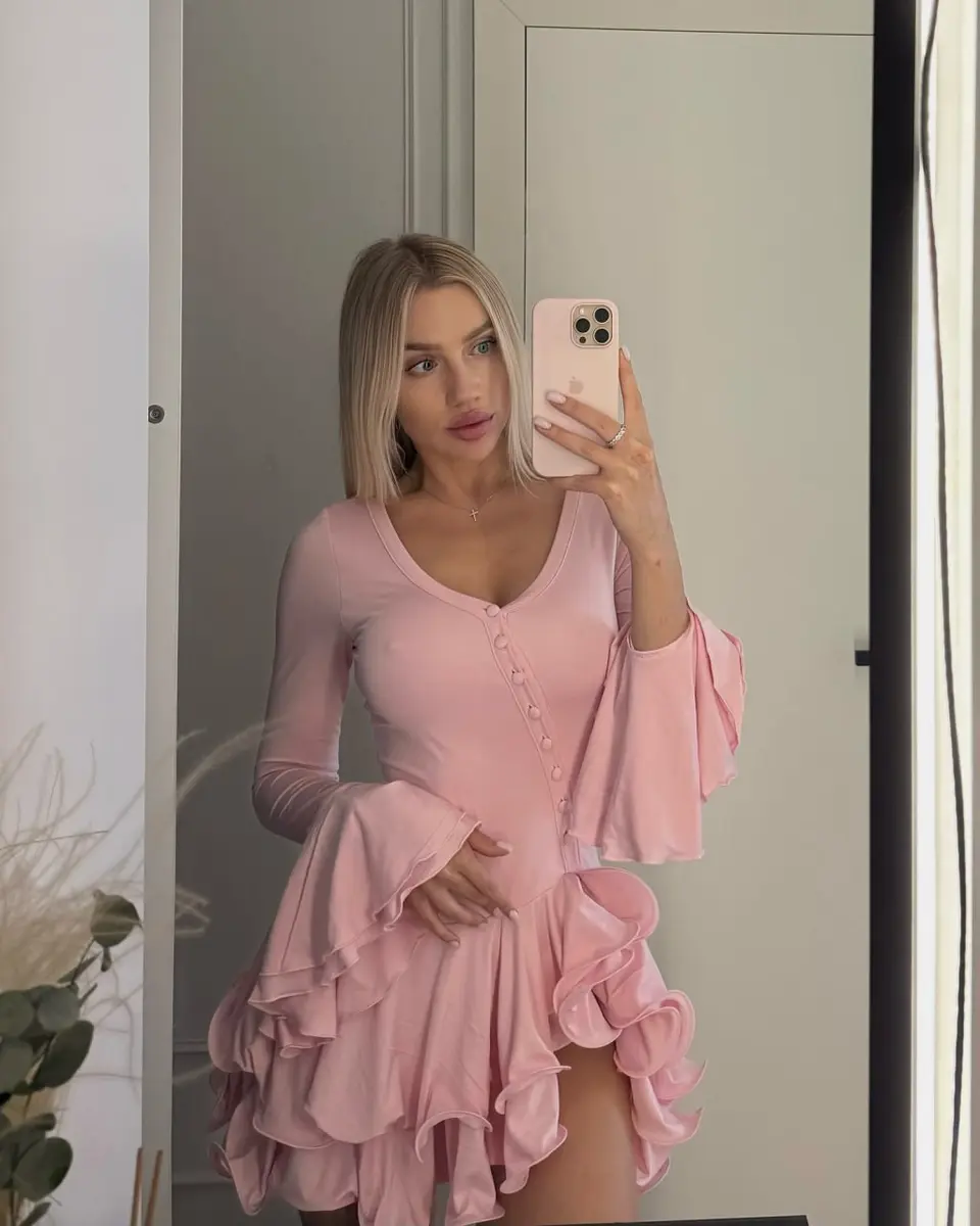 Каллиопа эскорт в городе Дубай