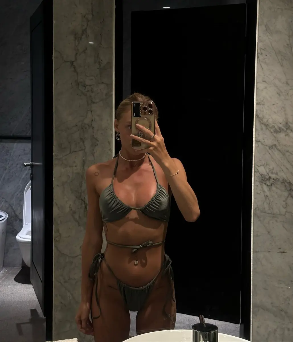 Элизия эскорт в городе Дубай