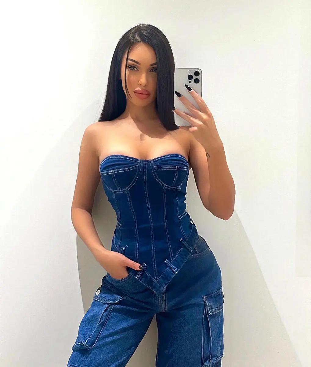 Леся эскорт в городе Дубай