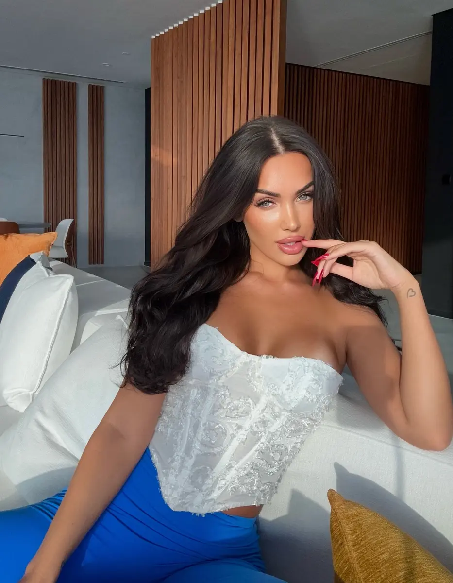 Леся эскорт в городе Дубай