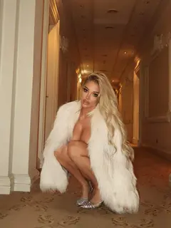 Мира эскорт в городе Дубай