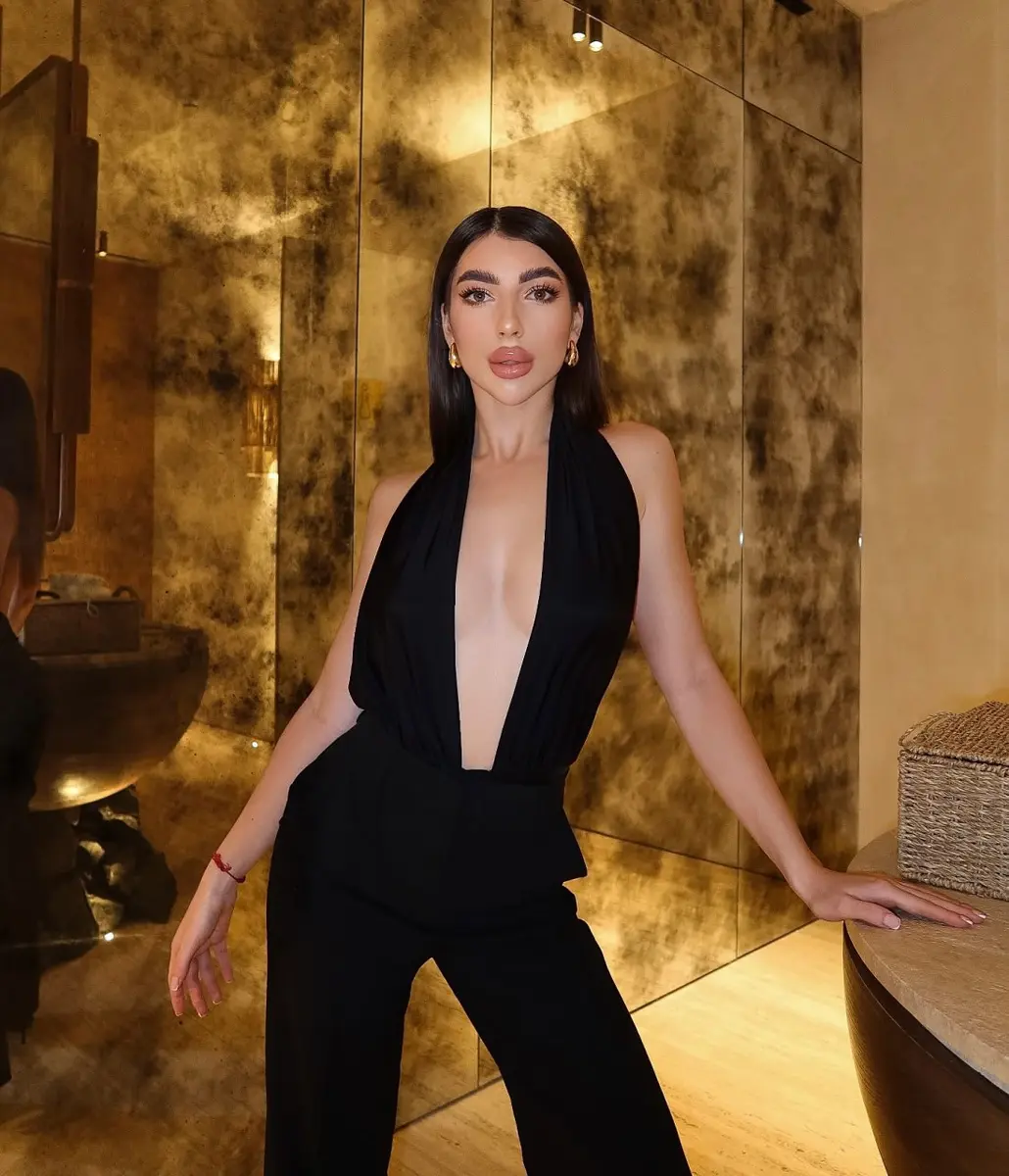 Ника эскорт в городе Дубай