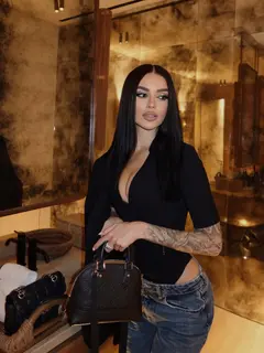 Василиса эскорт в городе Дубай